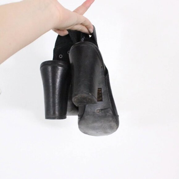 *Le Chateau Black Slingback Mule Heels Womens Open Toe Bootie Leather - Picture 2 of 5